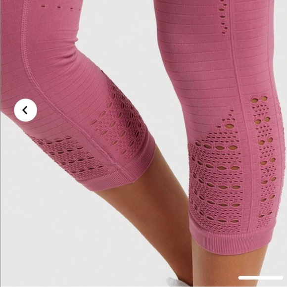 Gymshark energy crop high waisted leggings - Picture 3 of 9